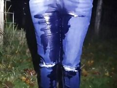 ⭐ Girl Totally Pisses her Blue Jeans in Public! Couldnt Hold It!