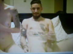 Tatooed straight guy big cock on cam