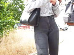 Camel toe jeans