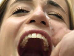 PUTA LOCURA Beautiful Amateur Latina Teen in a Bukkake